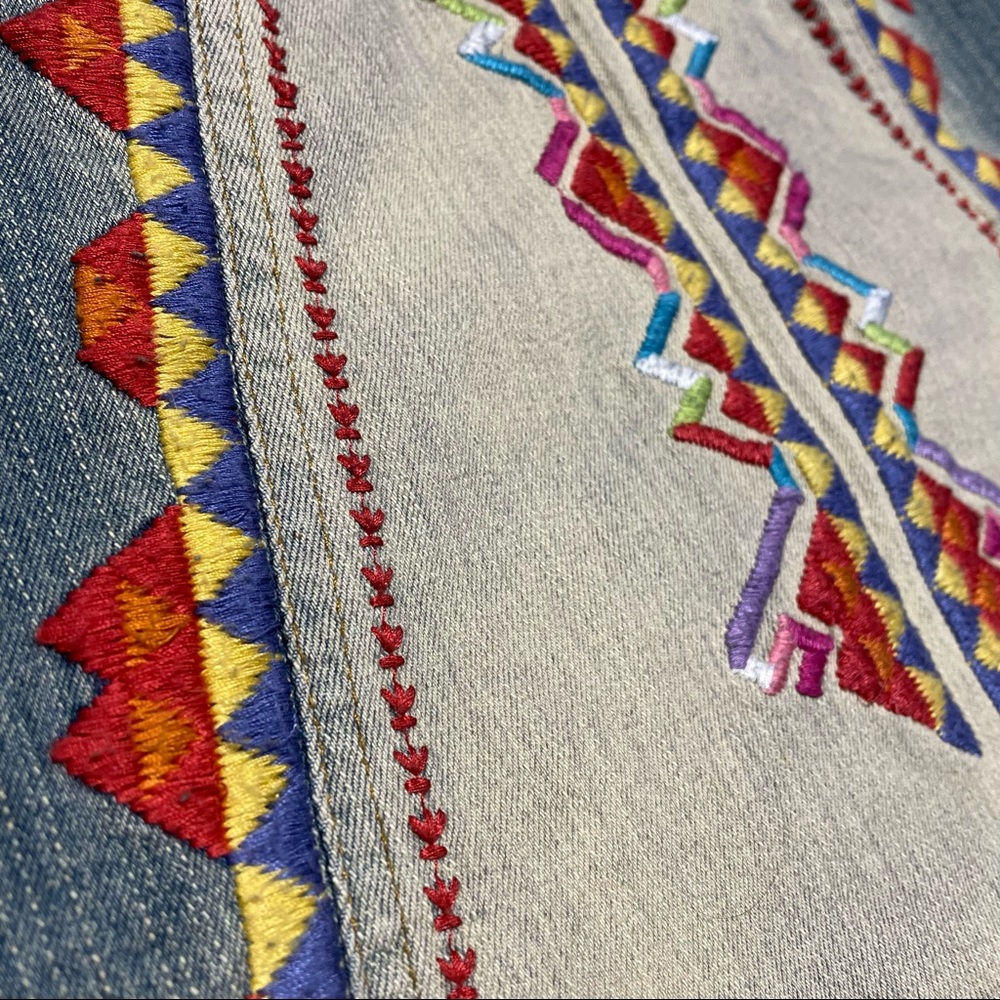 Signature8 Aztec embroidery denim skirt - Picture 7 of 10